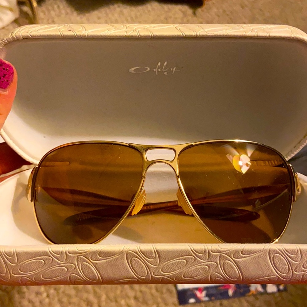 Oakley sunglasses